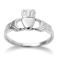 R-2049 Claddagh Ring | Teeda